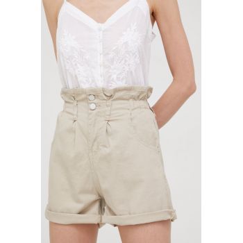 Answear Lab pantaloni scurti femei, culoarea bej, neted, high waist