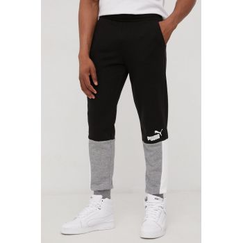 Puma pantaloni de trening 848007 bărbați, culoarea negru, cu imprimeu 848007 de firma originali