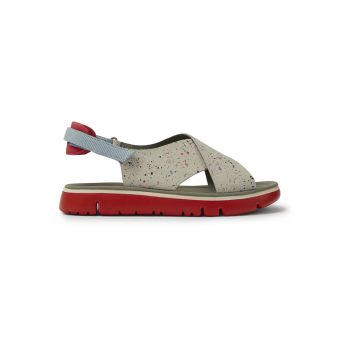 Sandale cu velcro cu aspect colorblock Oruga Sandale cu velcro cu aspect colorblock Oruga