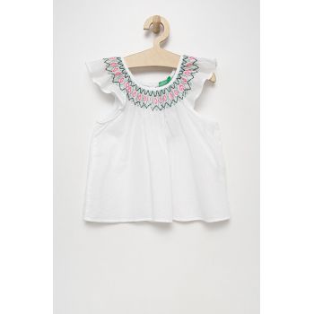 United Colors of Benetton bluza de bumbac pentru copii culoarea alb, cu imprimeu ieftina