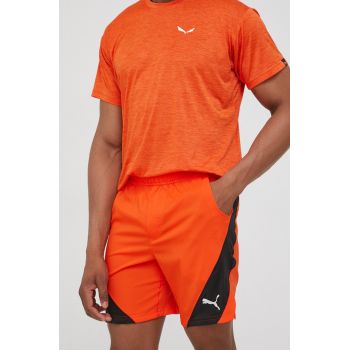 Puma pantaloni scur��i de antrenament 52153125 barbati, culoarea portocaliu