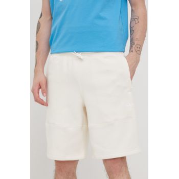 adidas Originals pantaloni scurti Adicolor HC1969 barbati, culoarea bej