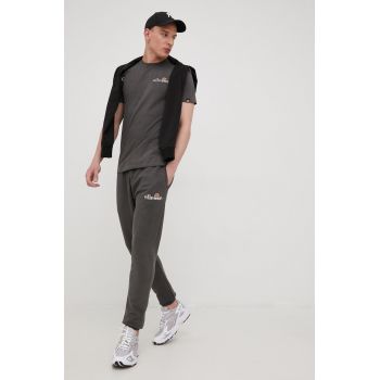 Ellesse pantaloni de trening din bumbac barbati, culoarea gri, cu imprimeu