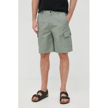 Sisley pantaloni scurti din bumbac barbati, culoarea verde ieftini