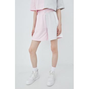 adidas Originals pantaloni scurti HT5973 femei, culoarea roz, modelator, high waist