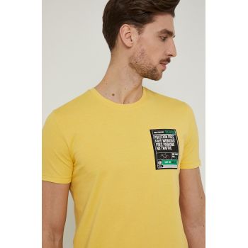 Medicine tricou barbati, culoarea galben, cu imprimeu