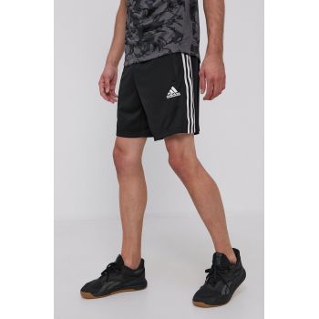 Adidas Pantaloni scurți GM2127 bărbați, culoarea negru