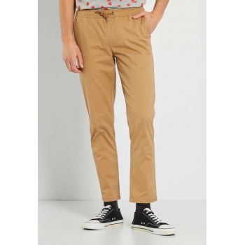 Pantaloni chino din amestec de bumbac