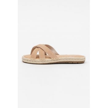 Papuci de piele intoarsa Flamingo