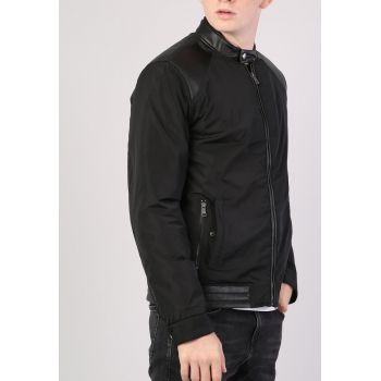 Jacheta slim fit cu guler scurt Jacheta slim fit cu guler scurt
