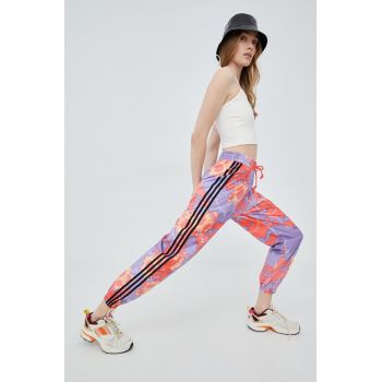 adidas Originals pantaloni de trening HC4597 femei, modelator ieftin