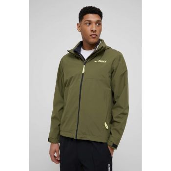 adidas TERREX jacheta de exterior culoarea verde de firma originala