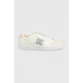 DC sneakers din piele culoarea bej ieftini