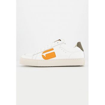 Pantofi sport de piele nabuc cu logo