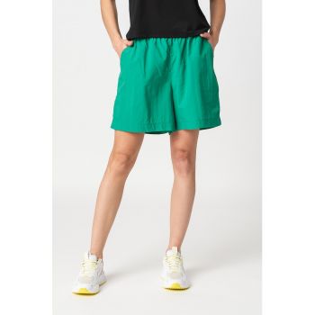 Pantaloni scurti cu talie medie elastica