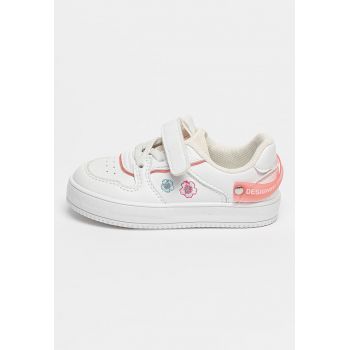 Pantofi sport de piele ecologica cu velcro Pantofi sport de piele ecologica cu velcro