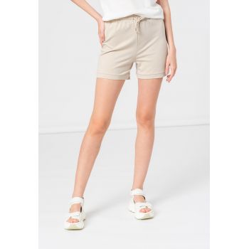Pantaloni scurti cu talie inalta si model uni