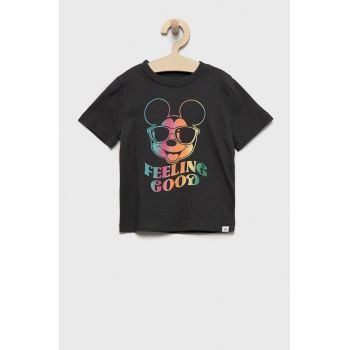 GAP tricou de bumbac pentru copii culoarea gri, cu imprimeu