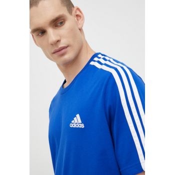 adidas tricou din bumbac cu imprimeu