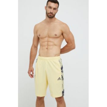 adidas pantaloni scurti de baie culoarea galben