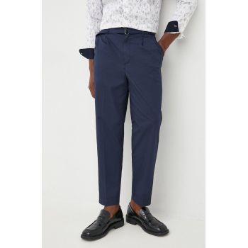 Michael Kors pantaloni barbati, culoarea albastru marin, drept