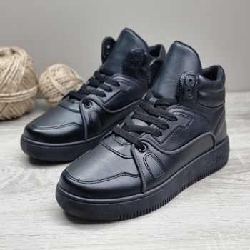 Sneakersi Barbat Negri Cu Siret Melor Sneakersi Barbat Negri Cu Siret Melor