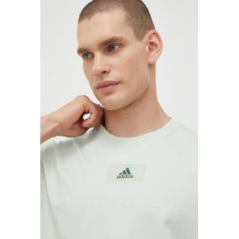 adidas tricou din bumbac culoarea verde, cu imprimeu