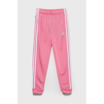 adidas Originals pantaloni de trening pentru copii culoarea roz, neted ieftini