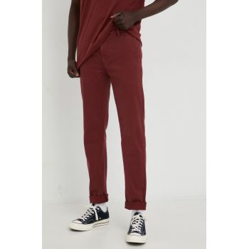 Levi's pantaloni barbati, culoarea bordo, cu fason chinos