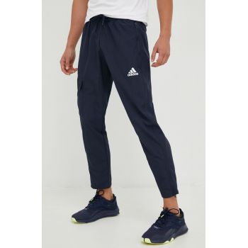 adidas pantaloni de trening barbati, culoarea albastru marin, neted