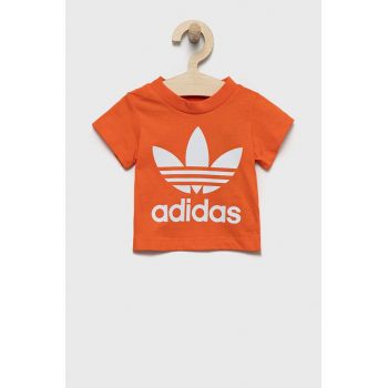 adidas Originals tricou de bumbac pentru copii culoarea portocaliu, cu imprimeu ieftin