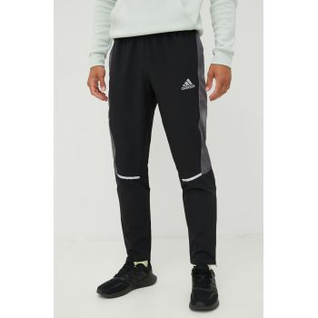 adidas Performance pantaloni de trening barbati, culoarea negru, cu imprimeu de firma originali