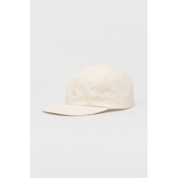adidas Originals caciula din bumbac culoarea bej, neted