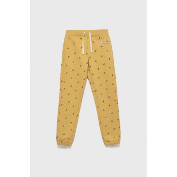 GAP pantaloni de trening pentru copii culoarea galben, modelator