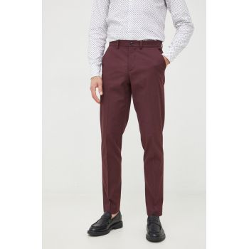 Sisley pantaloni barbati, culoarea bordo, mulata