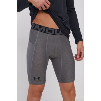 Under Armour pantaloni scurți de antrenament culoarea gri