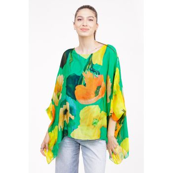 Bluza din matase naturala in colturi cu imprimeu maci pe fond verde