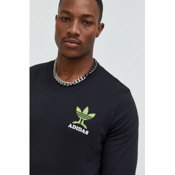 adidas Originals longsleeve din bumbac culoarea negru, cu imprimeu