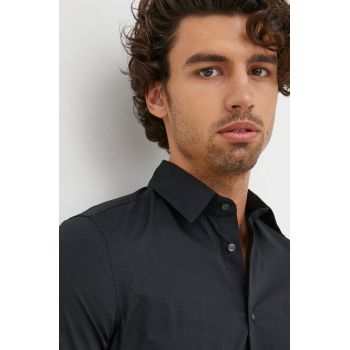Sisley camasa barbati, culoarea negru, cu guler clasic, slim ieftina