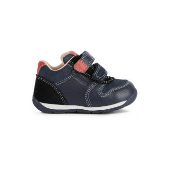 Pantofi sport de piele si piele intoarsa cu detalii contrastante Pantofi sport de piele si piele intoarsa cu detalii contrastante