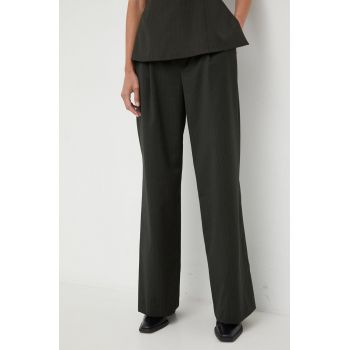 Gestuz pantaloni femei, culoarea verde, lat, high waist