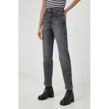 Wrangler jeansi Mom Straight Star Gazer femei, high waist