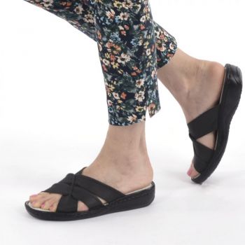 Papuci confortabili din piele Mira 720 Negru