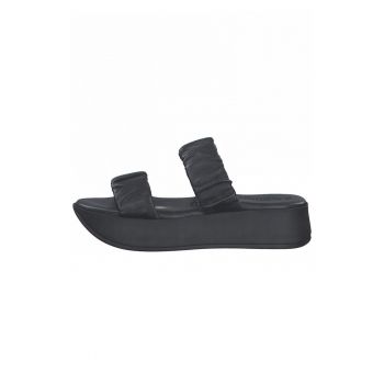 Papuci wedge de piele