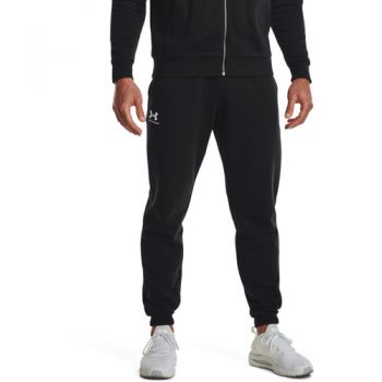 Pantaloni barbati Under Armour Essential Fleece 1373882-001