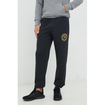 Quiksilver pantaloni de trening barbati, culoarea gri, cu imprimeu