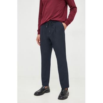 BOSS pantaloni barbati, culoarea albastru marin, drept