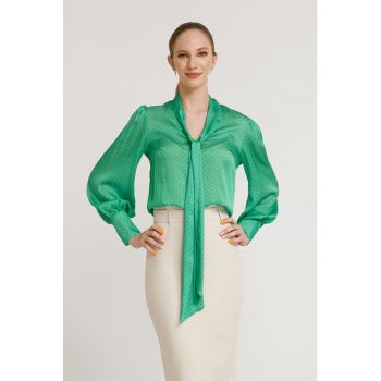 Bluza de satin cu funda din panglici