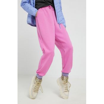 Only pantaloni de trening femei, culoarea violet, neted