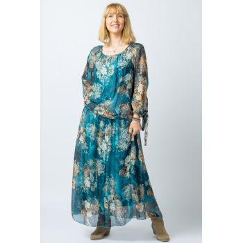 Rochie lunga, cu imprimeu floral pe fond turcoaz, din matase